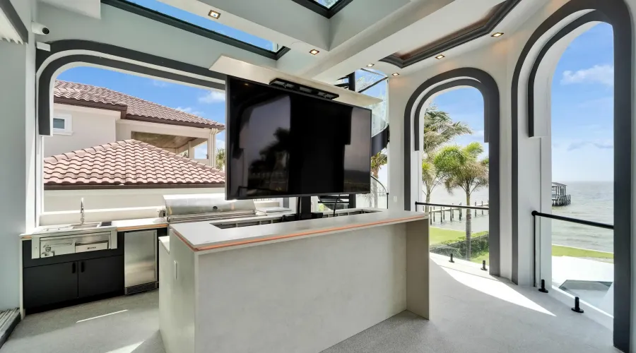 6526 Surfside Blvd, Apollo Beach, Florida, United States, 7 Bedrooms Bedrooms, 27 Rooms Rooms,6 BathroomsBathrooms,Residential,For Sale,Surfside Blvd,3,1868158