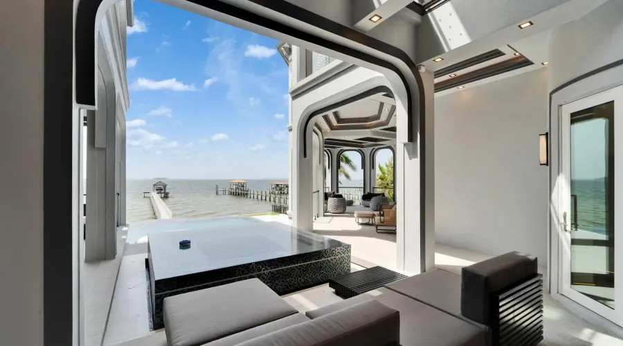 6526 Surfside Blvd, Apollo Beach, Florida, United States, 7 Bedrooms Bedrooms, 27 Rooms Rooms,6 BathroomsBathrooms,Residential,For Sale,Surfside Blvd,3,1868158