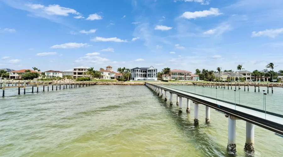 6526 Surfside Blvd, Apollo Beach, Florida, United States, 7 Bedrooms Bedrooms, 27 Rooms Rooms,6 BathroomsBathrooms,Residential,For Sale,Surfside Blvd,3,1868158