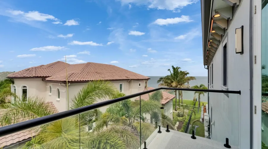 6526 Surfside Blvd, Apollo Beach, Florida, United States, 7 Bedrooms Bedrooms, 27 Rooms Rooms,6 BathroomsBathrooms,Residential,For Sale,Surfside Blvd,3,1868158
