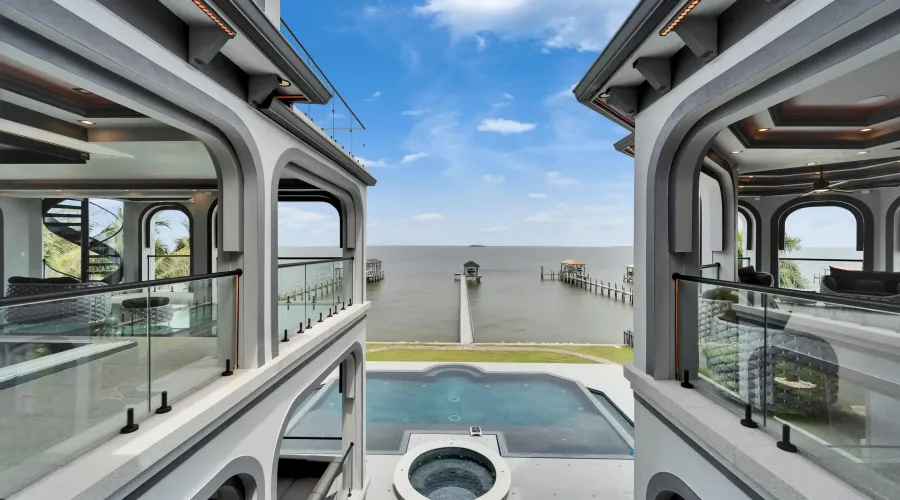 6526 Surfside Blvd, Apollo Beach, Florida, United States, 7 Bedrooms Bedrooms, 27 Rooms Rooms,6 BathroomsBathrooms,Residential,For Sale,Surfside Blvd,3,1868158