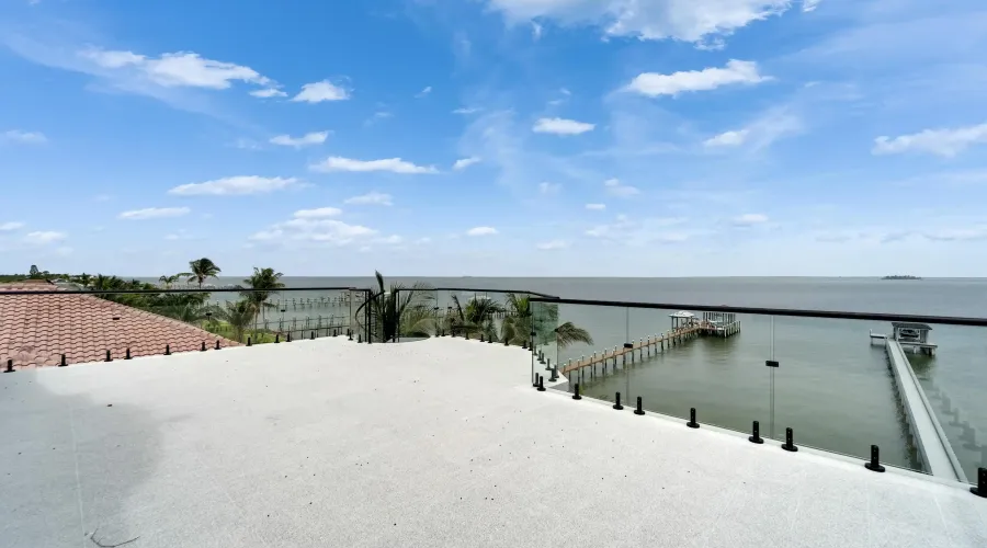 6526 Surfside Blvd, Apollo Beach, Florida, United States, 7 Bedrooms Bedrooms, 27 Rooms Rooms,6 BathroomsBathrooms,Residential,For Sale,Surfside Blvd,3,1868158