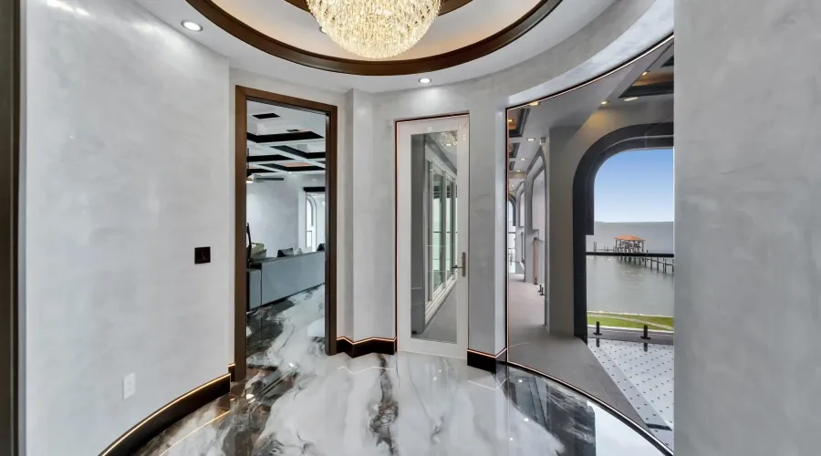 6526 Surfside Blvd, Apollo Beach, Florida, United States, 7 Bedrooms Bedrooms, 27 Rooms Rooms,6 BathroomsBathrooms,Residential,For Sale,Surfside Blvd,3,1868158