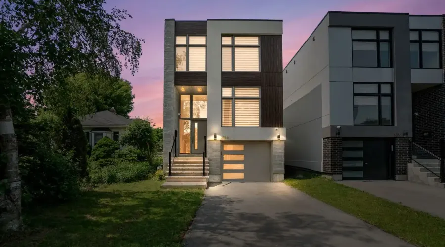 1036 Enola Avenue, Mississauga, Ontario, L5G 4A9, Canada, 3 Bedrooms Bedrooms, ,5 BathroomsBathrooms,Residential,For Sale,1868164