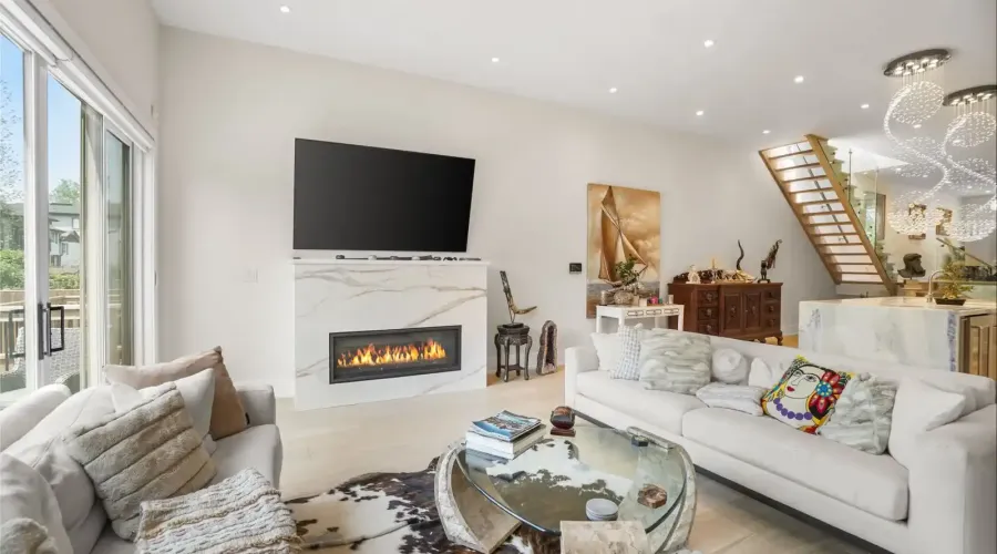 1036 Enola Avenue, Mississauga, Ontario, L5G 4A9, Canada, 3 Bedrooms Bedrooms, ,5 BathroomsBathrooms,Residential,For Sale,1868164