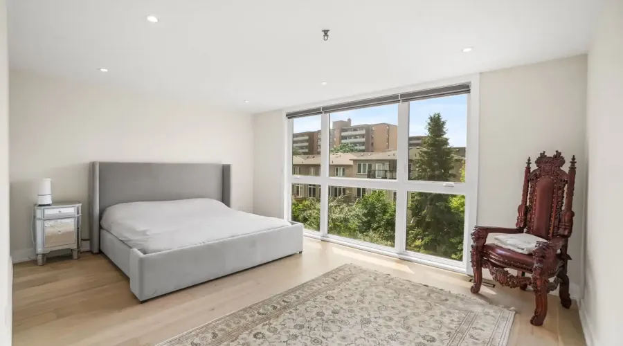 1036 Enola Avenue, Mississauga, Ontario, L5G 4A9, Canada, 3 Bedrooms Bedrooms, ,5 BathroomsBathrooms,Residential,For Sale,1868164
