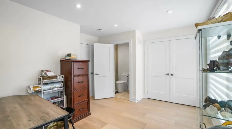 1036 Enola Avenue, Mississauga, Ontario, L5G 4A9, Canada, 3 Bedrooms Bedrooms, ,5 BathroomsBathrooms,Residential,For Sale,1868164