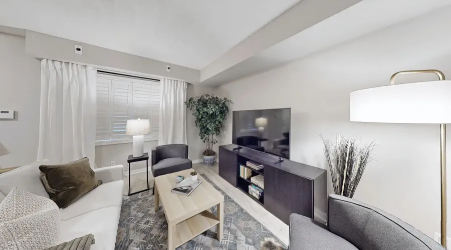 7 Sudbury St, Toronto, Ontario, Canada, 2 Bedrooms Bedrooms, 5 Rooms Rooms,1 BathroomBathrooms,Residential,For Sale,Sudbury ,1869169