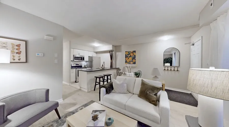7 Sudbury St, Toronto, Ontario, Canada, 2 Bedrooms Bedrooms, 5 Rooms Rooms,1 BathroomBathrooms,Residential,For Sale,Sudbury ,1869169