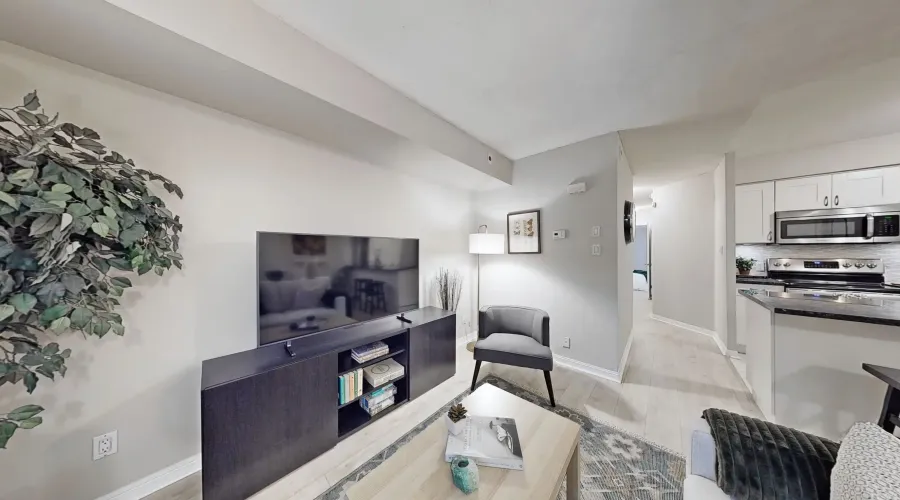7 Sudbury St, Toronto, Ontario, Canada, 2 Bedrooms Bedrooms, 5 Rooms Rooms,1 BathroomBathrooms,Residential,For Sale,Sudbury ,1869169