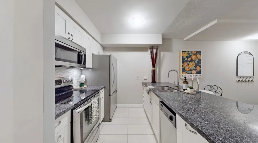 7 Sudbury St, Toronto, Ontario, Canada, 2 Bedrooms Bedrooms, 5 Rooms Rooms,1 BathroomBathrooms,Residential,For Sale,Sudbury ,1869169