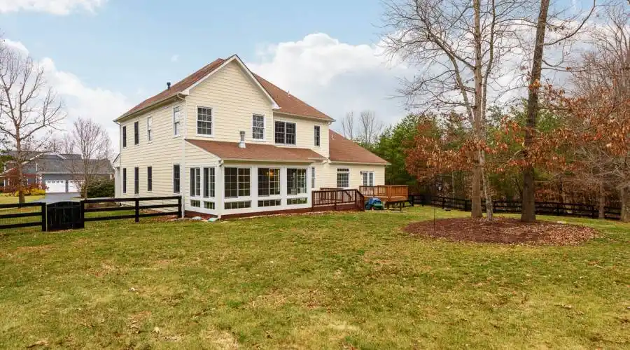 4245 Redwood Lane,Earlysville,Virginia 22936,United States,4 Bedrooms Bedrooms,4 BathroomsBathrooms,Residential,Redwood Lane,183100
