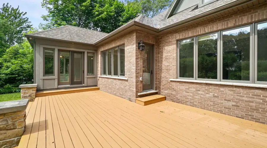 190 Maplewood Road, Mississauga, Ontario, L5G 2M6, Canada, 6 Bedrooms Bedrooms, ,6 BathroomsBathrooms,Residential,For Sale,Maplewood Road,1871837