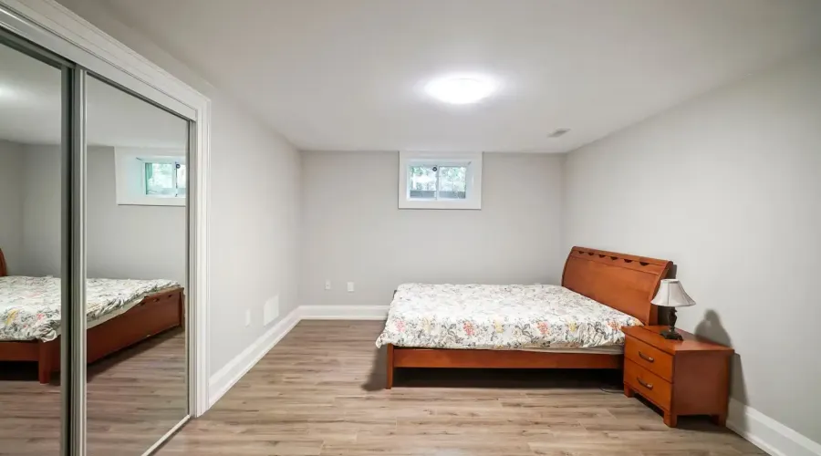 190 Maplewood Road, Mississauga, Ontario, L5G 2M6, Canada, 6 Bedrooms Bedrooms, ,6 BathroomsBathrooms,Residential,For Sale,Maplewood Road,1871837