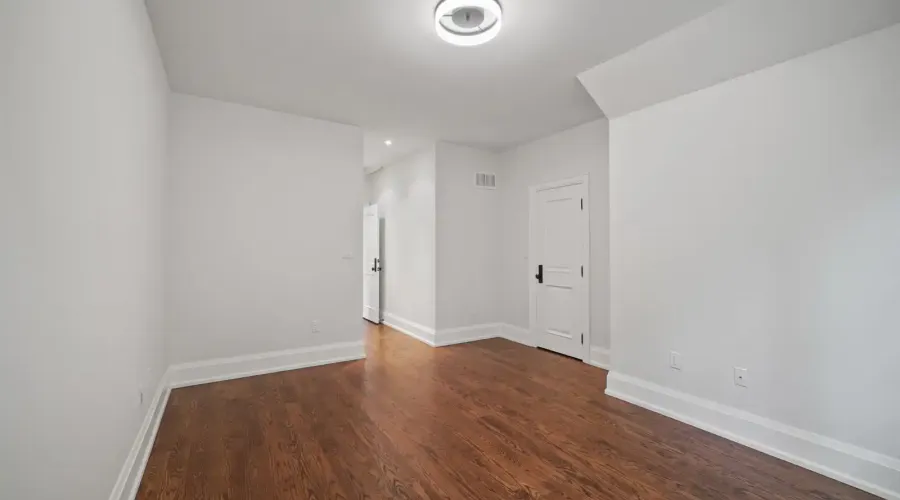 190 Maplewood Road, Mississauga, Ontario, L5G 2M6, Canada, 6 Bedrooms Bedrooms, ,6 BathroomsBathrooms,Residential,For Sale,Maplewood Road,1871837