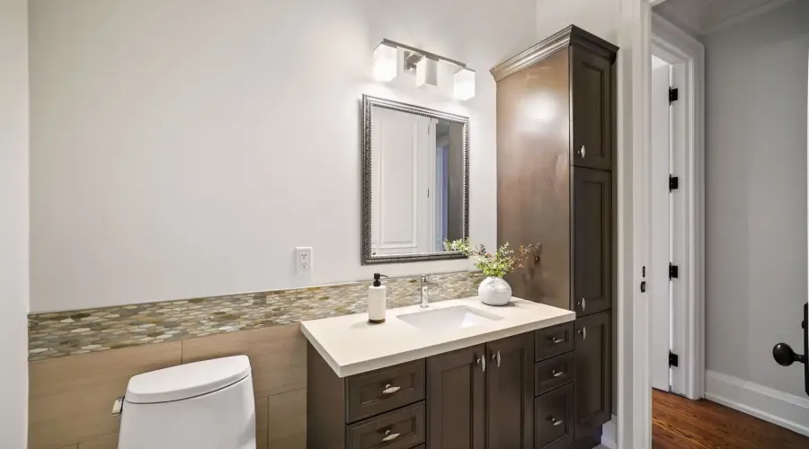 190 Maplewood Road, Mississauga, Ontario, L5G 2M6, Canada, 6 Bedrooms Bedrooms, ,6 BathroomsBathrooms,Residential,For Sale,Maplewood Road,1871837