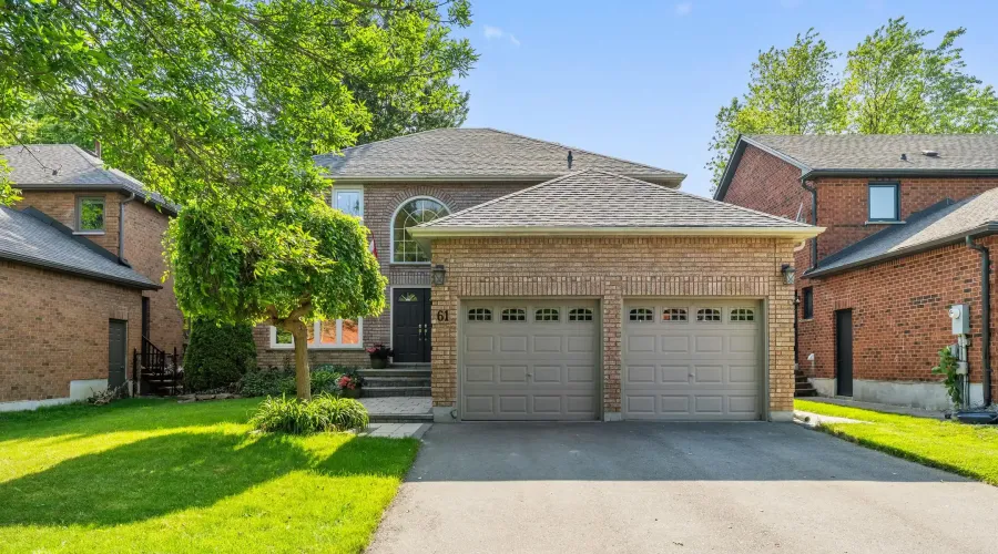 61 Gilbank Dr, Toronto, Ontario, Canada, 4 Bedrooms Bedrooms, ,3 BathroomsBathrooms,Residential,For Sale,Gilbank,1876892