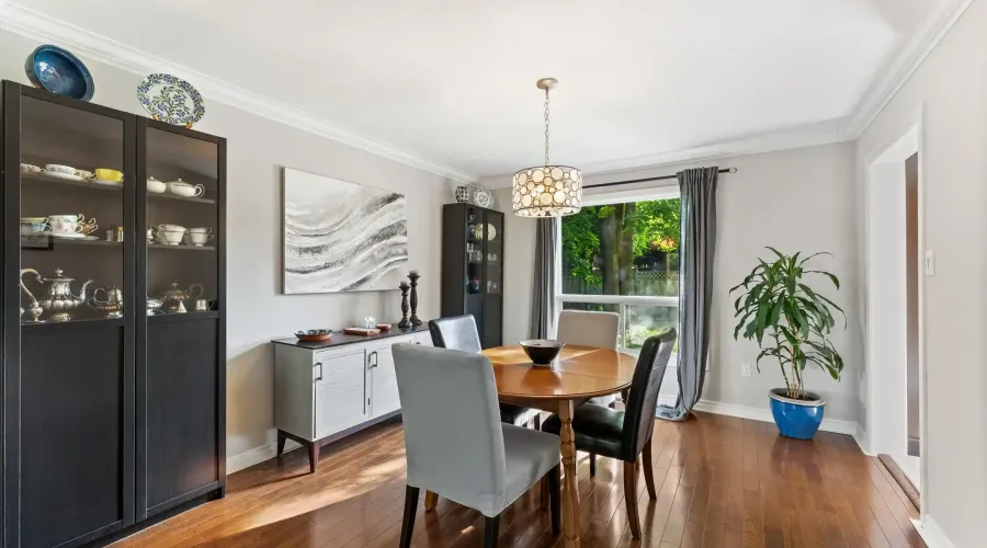 61 Gilbank Dr, Toronto, Ontario, Canada, 4 Bedrooms Bedrooms, ,3 BathroomsBathrooms,Residential,For Sale,Gilbank,1876892