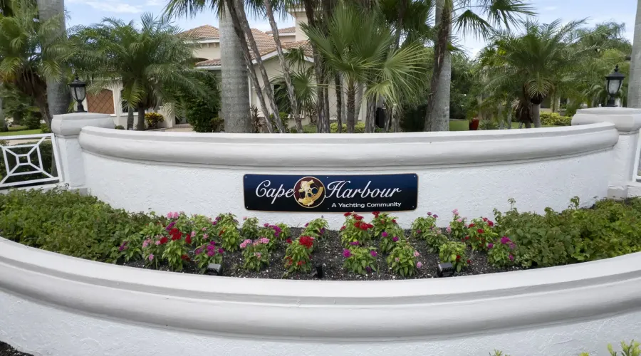 2138 El Dorado Pkwy W, Cape Coral, Florida, 3394, United States, 3 Bedrooms Bedrooms, 9 Rooms Rooms,4 BathroomsBathrooms,Residential,For Sale,El Dorado Pkwy W,1877855