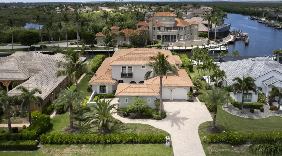 2138 El Dorado Pkwy W, Cape Coral, Florida, 3394, United States, 3 Bedrooms Bedrooms, 9 Rooms Rooms,4 BathroomsBathrooms,Residential,For Sale,El Dorado Pkwy W,1877855
