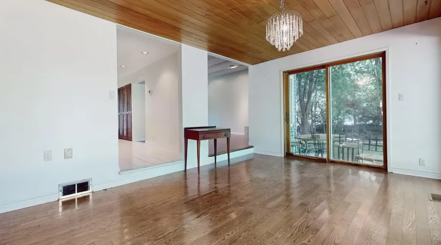 16 Bayview Park Lane, Richmond Hill, Ontario, Canada, ,Residential,For Sale,Bayview Park,1877875