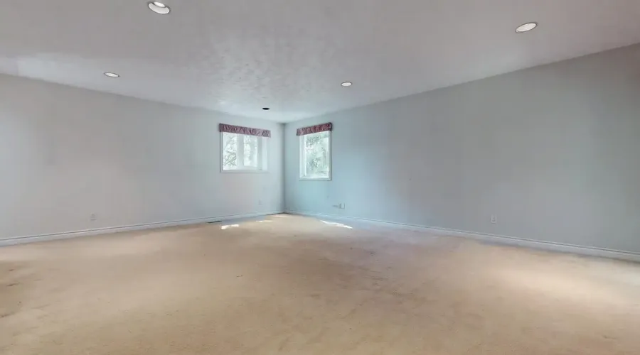 16 Bayview Park Lane, Richmond Hill, Ontario, Canada, ,Residential,For Sale,Bayview Park,1877875