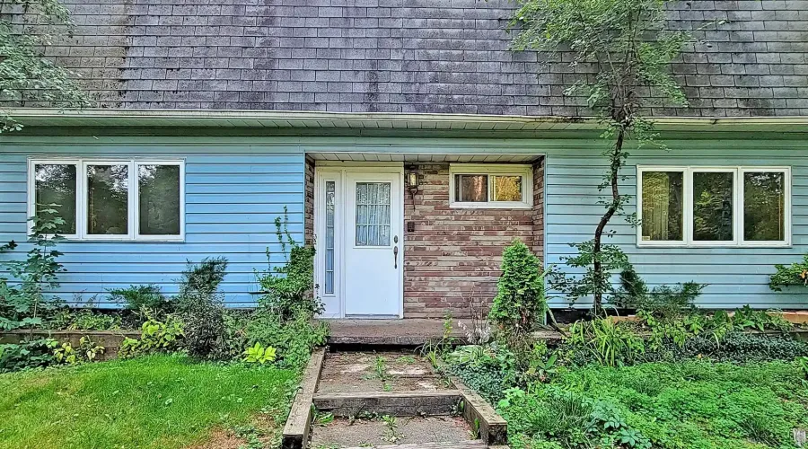 16 Bayview Park Lane, Richmond Hill, Ontario, Canada, ,Residential,For Sale,Bayview Park,1877875