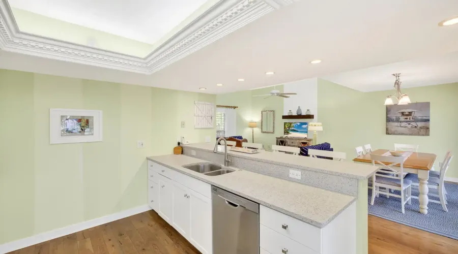 33 Urchin Court, Captiva, Florida, 33924, United States, 2 Bedrooms Bedrooms, 9 Rooms Rooms,2 BathroomsBathrooms,Residential,For Sale,Urchin,1880360