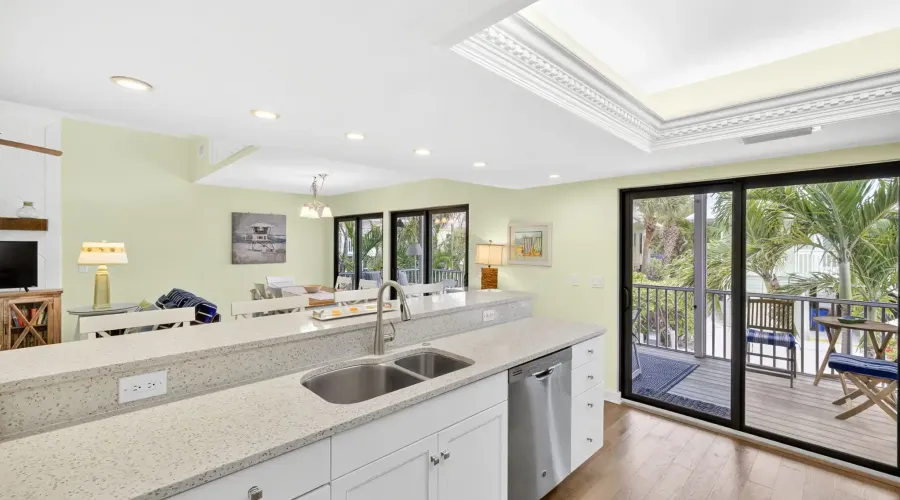 33 Urchin Court, Captiva, Florida, 33924, United States, 2 Bedrooms Bedrooms, 9 Rooms Rooms,2 BathroomsBathrooms,Residential,For Sale,Urchin,1880360