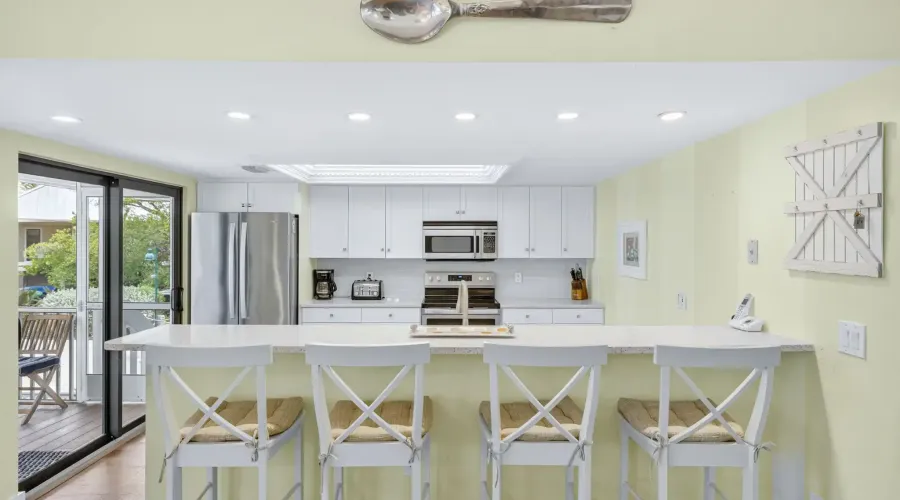 33 Urchin Court, Captiva, Florida, 33924, United States, 2 Bedrooms Bedrooms, 9 Rooms Rooms,2 BathroomsBathrooms,Residential,For Sale,Urchin,1880360