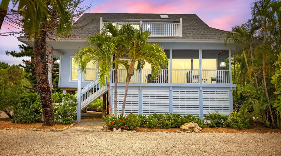 33 Urchin Court, Captiva, Florida, 33924, United States, 2 Bedrooms Bedrooms, 9 Rooms Rooms,2 BathroomsBathrooms,Residential,For Sale,Urchin,1880360