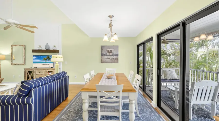 33 Urchin Court, Captiva, Florida, 33924, United States, 2 Bedrooms Bedrooms, 9 Rooms Rooms,2 BathroomsBathrooms,Residential,For Sale,Urchin,1880360