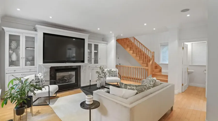 1382 Aldo Drive, Mississauga, Ontario, L5H 3E9, Canada, 6 Bedrooms Bedrooms, ,8 BathroomsBathrooms,Residential,For Sale,1885044