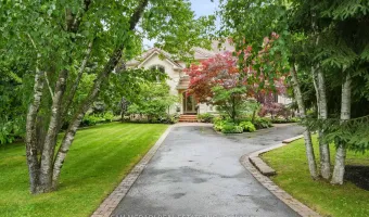 1382 Aldo Drive, Mississauga, Ontario, L5H 3E9, Canada, 6 Bedrooms Bedrooms, ,8 BathroomsBathrooms,Residential,For Sale,1885044