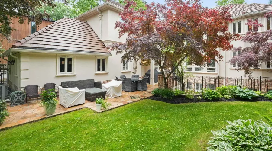1382 Aldo Drive, Mississauga, Ontario, L5H 3E9, Canada, 6 Bedrooms Bedrooms, ,8 BathroomsBathrooms,Residential,For Sale,1885044