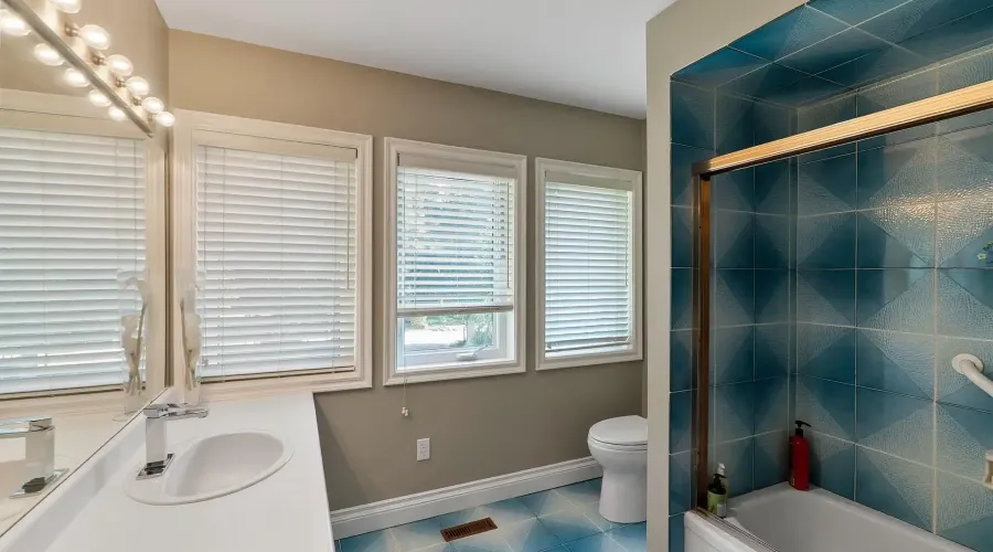 2235 Shawanaga Trail, Mississauga, Ontario, L5H 3X6, Canada, 5 Bedrooms Bedrooms, ,7 BathroomsBathrooms,Residential,For Sale,Shawanaga Trail,1886855