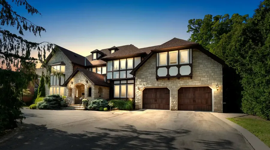 2235 Shawanaga Trail, Mississauga, Ontario, L5H 3X6, Canada, 5 Bedrooms Bedrooms, ,7 BathroomsBathrooms,Residential,For Sale,Shawanaga Trail,1886855