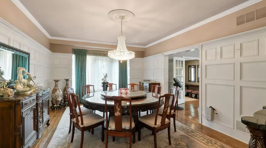 2235 Shawanaga Trail, Mississauga, Ontario, L5H 3X6, Canada, 5 Bedrooms Bedrooms, ,7 BathroomsBathrooms,Residential,For Sale,Shawanaga Trail,1886855