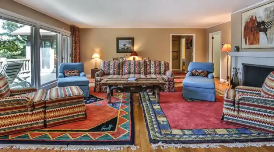 6337 Murphy Road,Land O Lakes,Wisconsin 54501,United States,6 Bedrooms Bedrooms,19 Rooms Rooms,7 BathroomsBathrooms,Residential,Murphy Road,185071