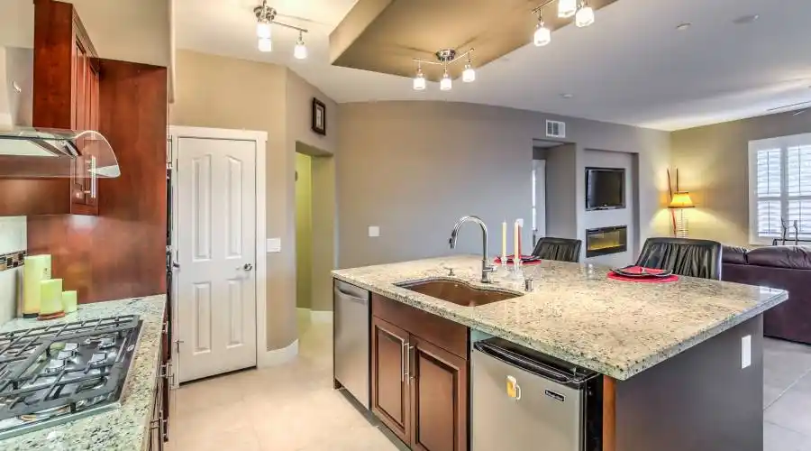 2555 Hampton #6304 Rd,Henderson,Nevada 89052,United States,2 Bedrooms Bedrooms,2 Rooms Rooms,3 BathroomsBathrooms,Condo,Hampton #6304,3,185074