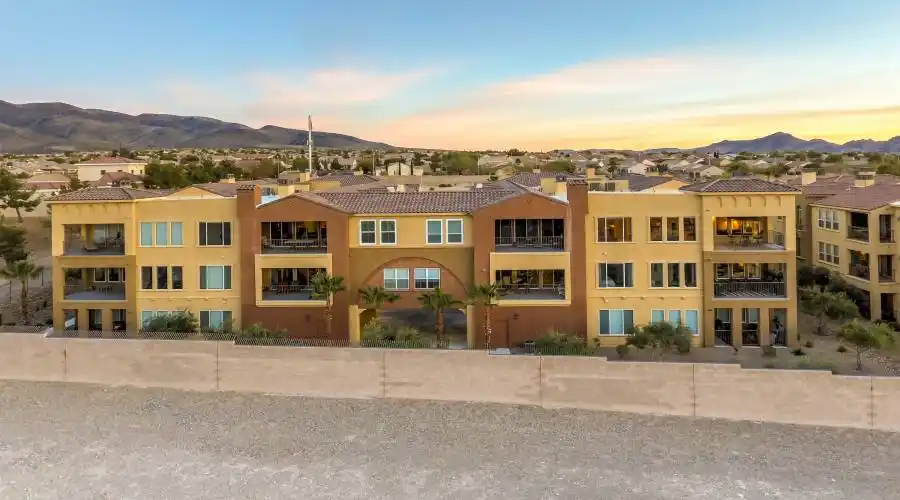 2555 Hampton #6304 Rd,Henderson,Nevada 89052,United States,2 Bedrooms Bedrooms,2 Rooms Rooms,3 BathroomsBathrooms,Condo,Hampton #6304,3,185074