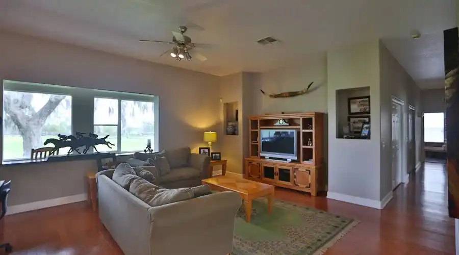 15225 NW 112th Place Road,Morriston,Florida 32668,United States,3 Bedrooms Bedrooms,2 BathroomsBathrooms,Residential,NW 112th,185258