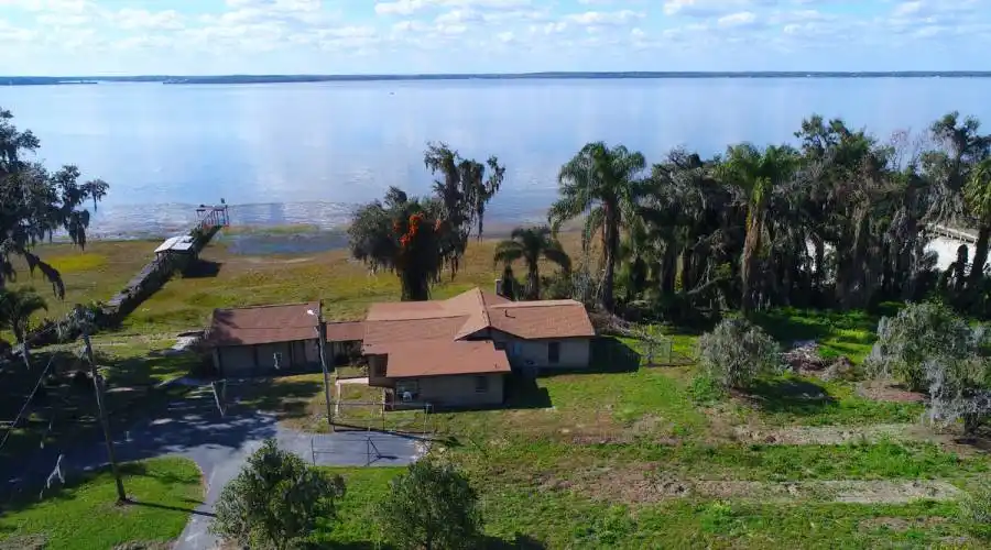 15140 SE 140th Avenue Road,Weirsdale,Florida 32195,United States,3 Rooms Rooms,2 BathroomsBathrooms,Waterfront,SE 140th,185259