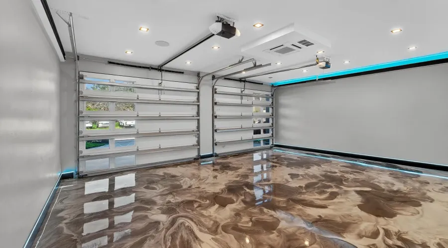 9600 W GULF BOULEVARD, TREASURE ISLAND, Florida, 33706, United States, 5 Bedrooms Bedrooms, 12 Rooms Rooms,5 BathroomsBathrooms,Residential,For Sale,The House of Lights,W GULF BOULEVARD,4,1893281