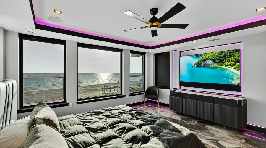 9600 W GULF BOULEVARD, TREASURE ISLAND, Florida, 33706, United States, 5 Bedrooms Bedrooms, 12 Rooms Rooms,5 BathroomsBathrooms,Residential,For Sale,The House of Lights,W GULF BOULEVARD,4,1893281