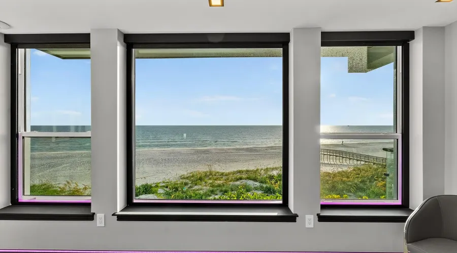 9600 W GULF BOULEVARD, TREASURE ISLAND, Florida, 33706, United States, 5 Bedrooms Bedrooms, 12 Rooms Rooms,5 BathroomsBathrooms,Residential,For Sale,The House of Lights,W GULF BOULEVARD,4,1893281
