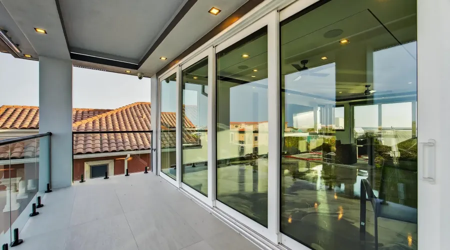 9600 W GULF BOULEVARD, TREASURE ISLAND, Florida, 33706, United States, 5 Bedrooms Bedrooms, 12 Rooms Rooms,5 BathroomsBathrooms,Residential,For Sale,The House of Lights,W GULF BOULEVARD,4,1893281