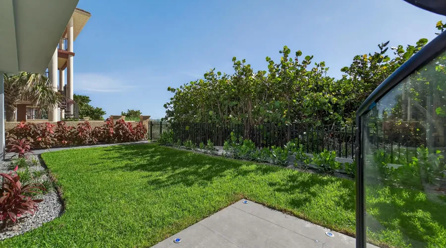 9600 W GULF BOULEVARD, TREASURE ISLAND, Florida, 33706, United States, 5 Bedrooms Bedrooms, 12 Rooms Rooms,5 BathroomsBathrooms,Residential,For Sale,The House of Lights,W GULF BOULEVARD,4,1893281