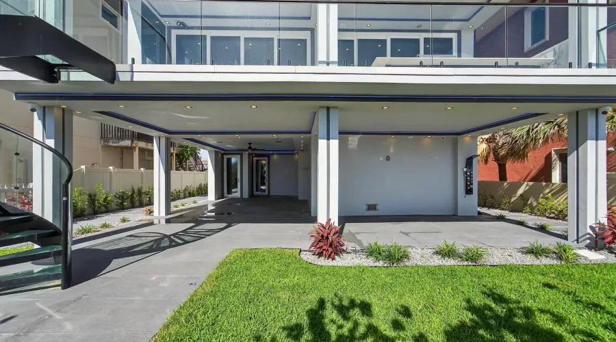 9600 W GULF BOULEVARD, TREASURE ISLAND, Florida, 33706, United States, 5 Bedrooms Bedrooms, 12 Rooms Rooms,5 BathroomsBathrooms,Residential,For Sale,The House of Lights,W GULF BOULEVARD,4,1893281