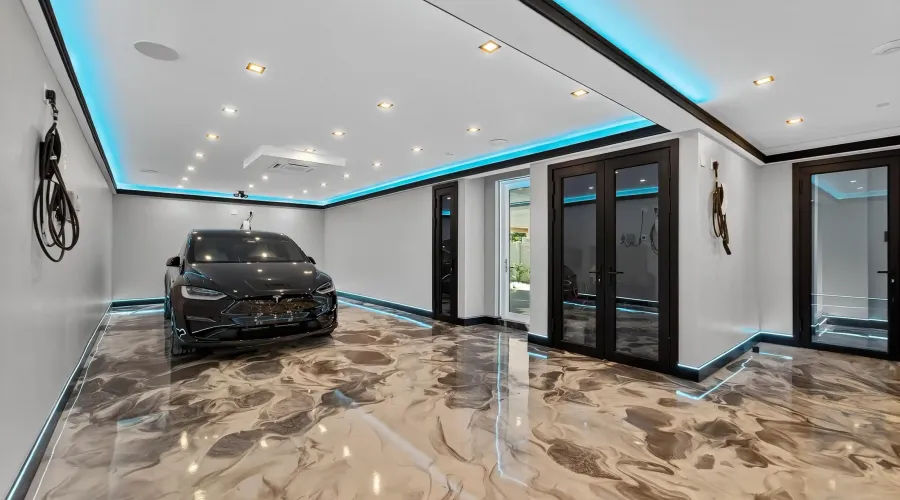 9600 W GULF BOULEVARD, TREASURE ISLAND, Florida, 33706, United States, 5 Bedrooms Bedrooms, 12 Rooms Rooms,5 BathroomsBathrooms,Residential,For Sale,The House of Lights,W GULF BOULEVARD,4,1893281